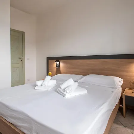 Oasis Guest house *